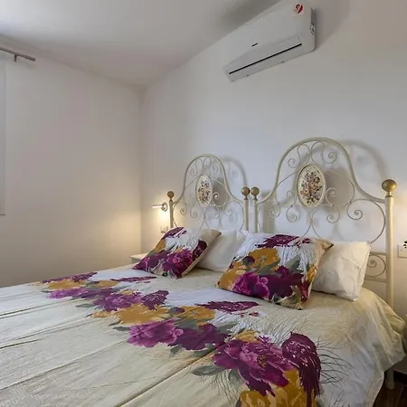 וילה Residenza La Collina Vista Mare Con Piscina A 2Km Dalla Spiaggia Di Mugoni *