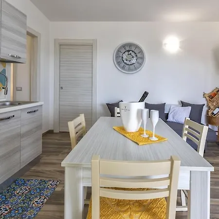 Residenza La Collina Vista Mare Con Piscina A 2Km Dalla Spiaggia Di Mugoni * 알게로