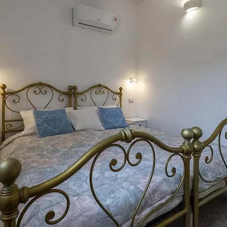 빌라 Residenza La Collina Vista Mare Con Piscina A 2Km Dalla Spiaggia Di Mugoni 알게로