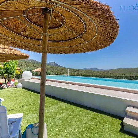 Residenza La Collina Vista Mare Con Piscina A 2Km Dalla Spiaggia Di Mugoni 빌라 *