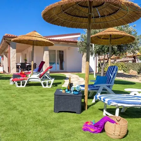 빌라 Residenza La Collina Vista Mare Con Piscina A 2Km Dalla Spiaggia Di Mugoni 알게로